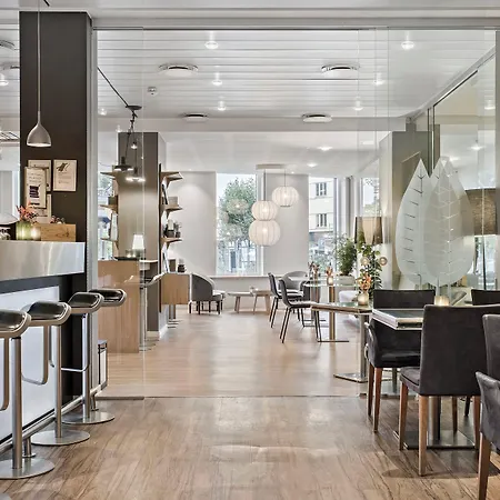 מלון Hotel Svendborg 4*