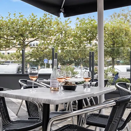 מלון Hotel Svendborg 4*