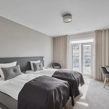 מלון Hotel Svendborg 4*