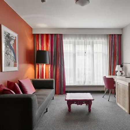 Hotel Svendborg סבנדבורג
