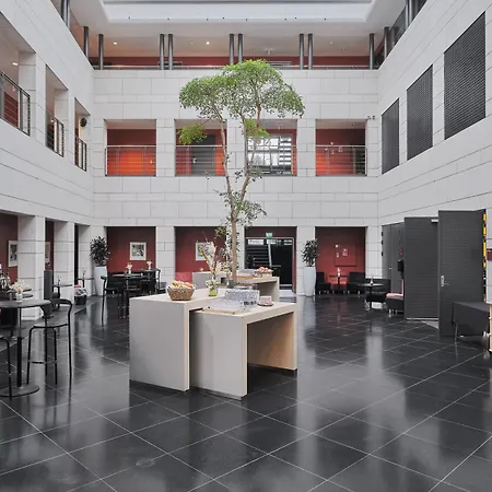 Hotel Svendborg מלון